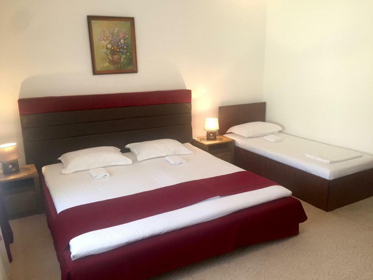 G.Eag - Premium Apartment Oradea Extérieur photo