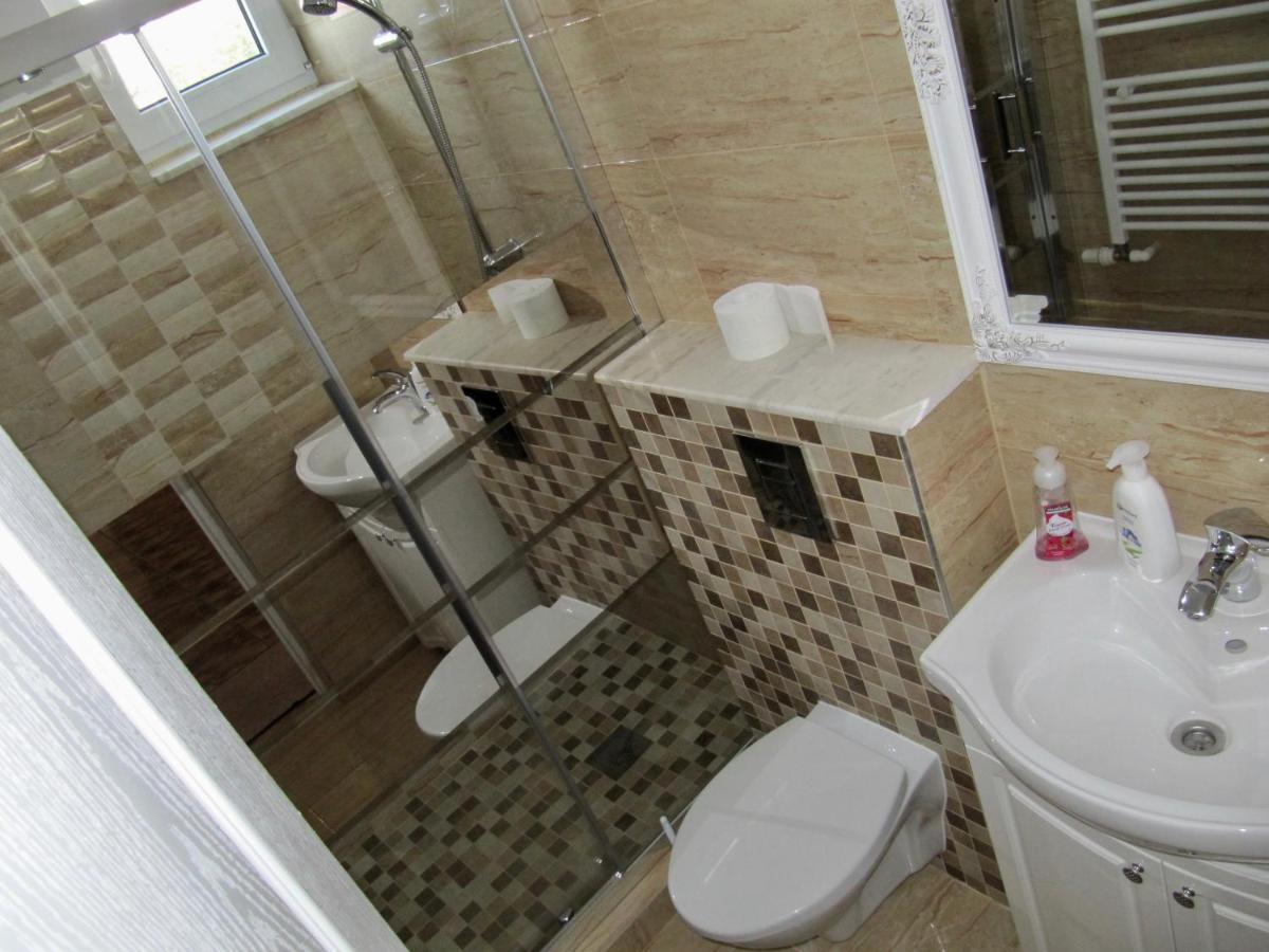G.Eag - Premium Apartment Oradea Extérieur photo