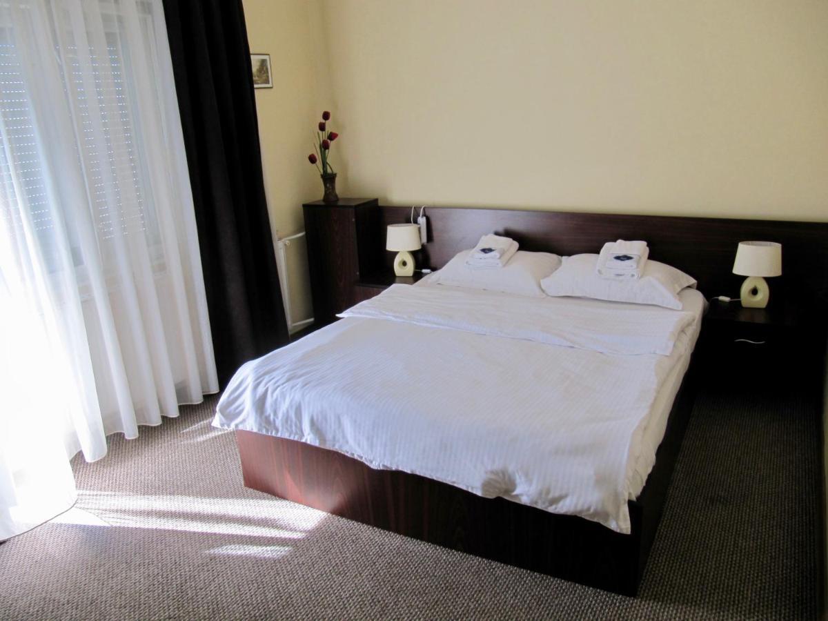 G.Eag - Premium Apartment Oradea Extérieur photo
