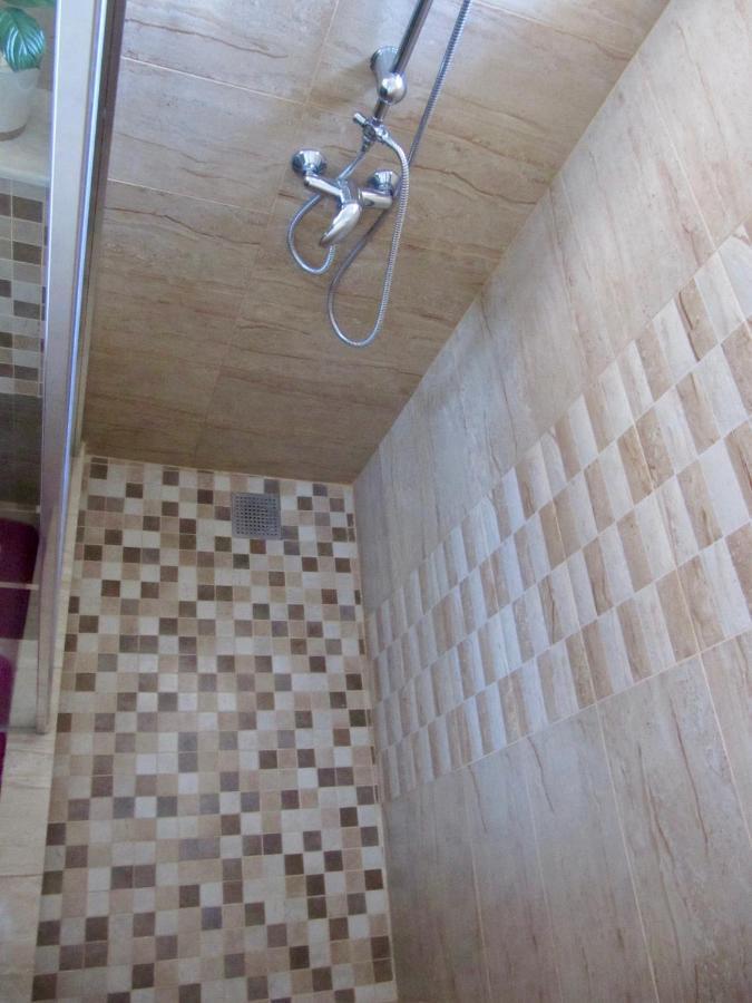 G.Eag - Premium Apartment Oradea Extérieur photo