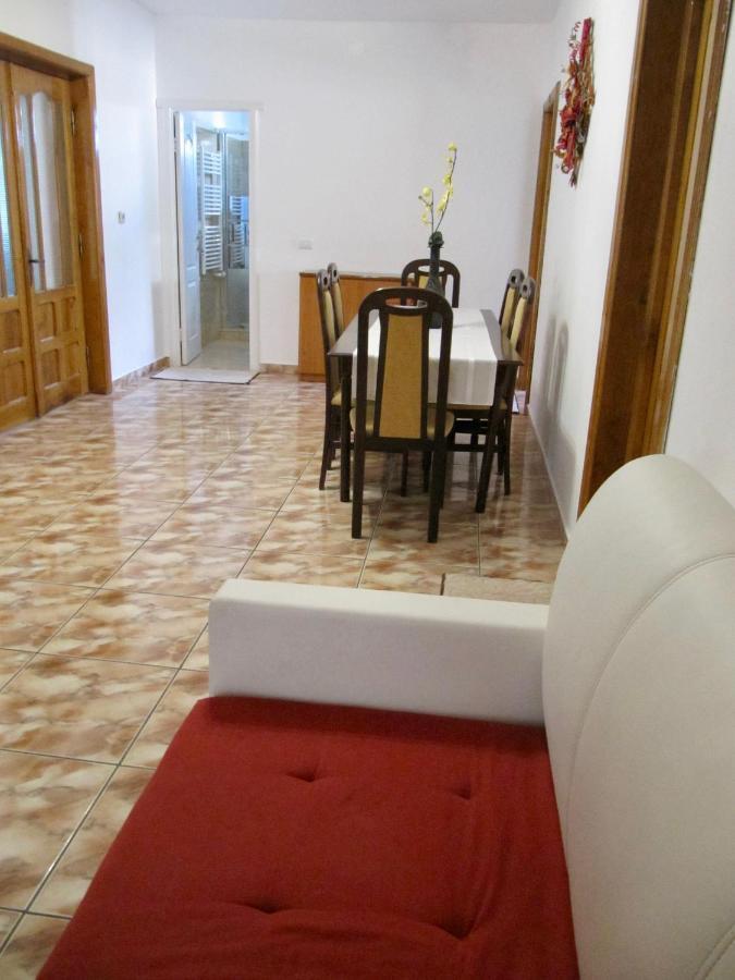 G.Eag - Premium Apartment Oradea Extérieur photo